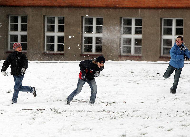 Zima v ulicích Hradce Králové.