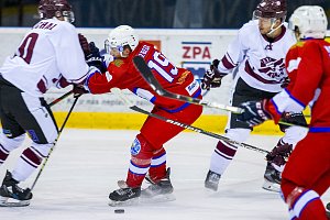 Hokejisté Nové Paky na vlastním ledě podlehli Letňanům 1:2. Obě branky jim vstřelil Lukáš Kastner.
