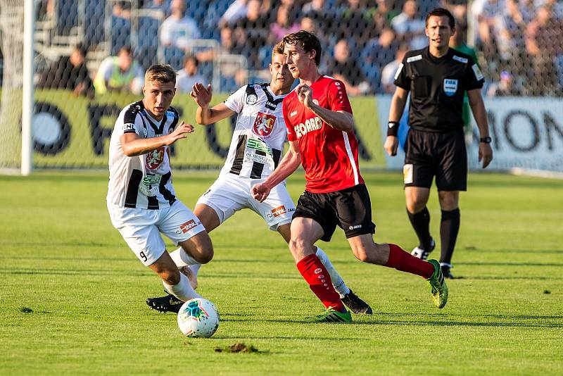 Fotbalová FORTUNA:NÁRODNÍ LIGA: FC Hradec Králové - MFK Chrudim.