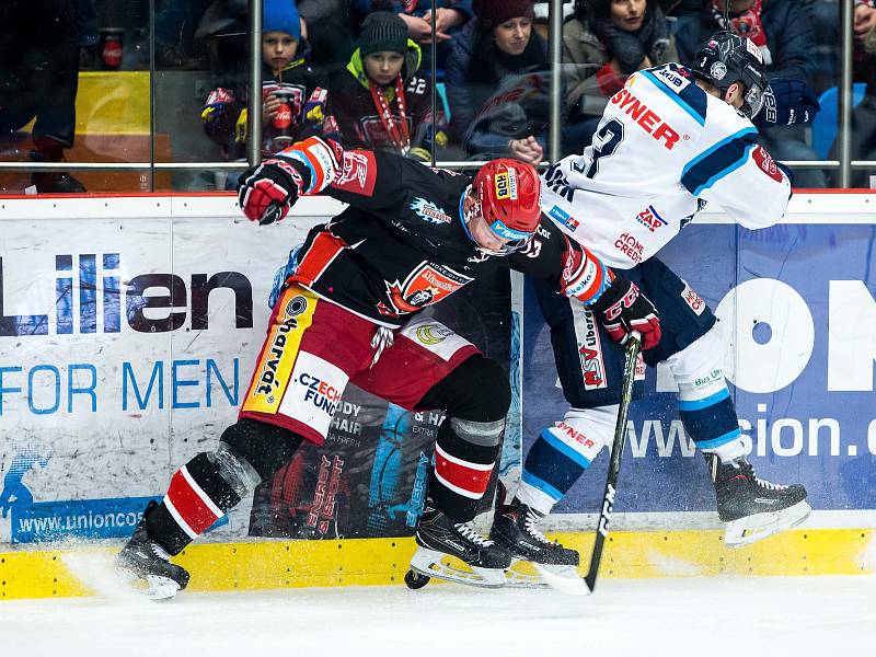 Generali play off hokejové Tipsport extraligy - 5. čtvrtfinále: Mountfield HK - Bílí Tygři Liberec.