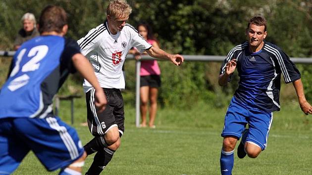 Divize C: FC Hradec Králové B x FK AS Pardubice (22. srpna 2010).