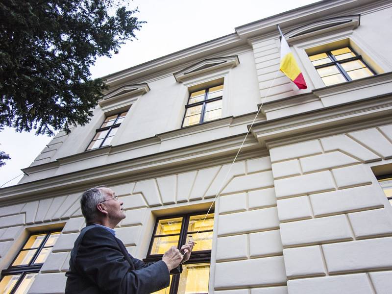 Zrekonstruovaná budova Boni pueri na třídě ČSA v Hradci Králové.