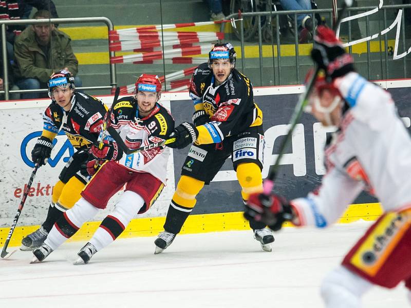 Generali play off hokejové Tipsport extraligy: Mountfield HK - HC Verva Litvínov.