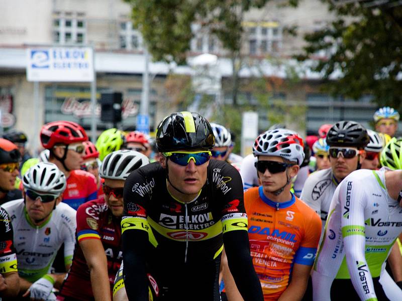 Cyklistická Velká cena města Hradec Králové.