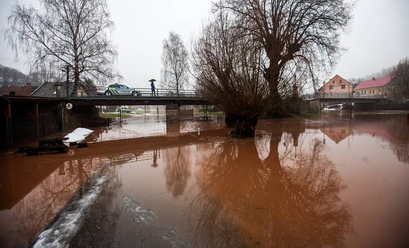 Povodňový stav Labe na Hradecku
