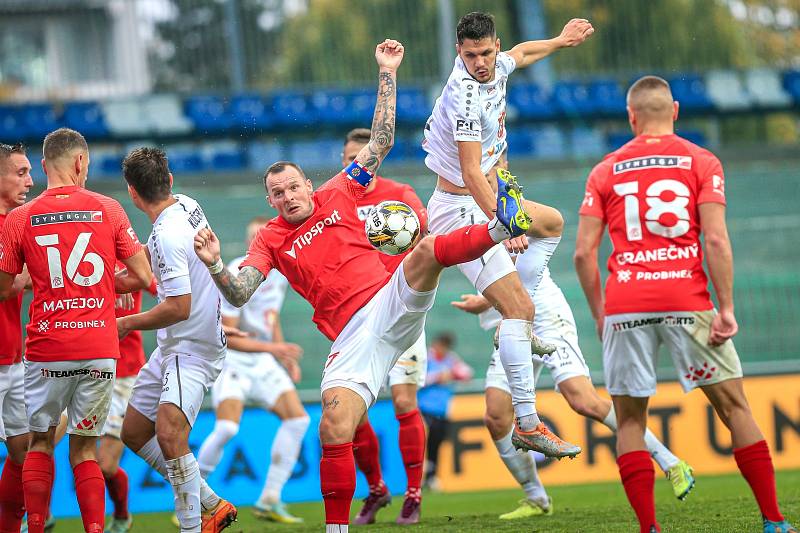 FORTUNA:LIGA 12. kolo: FC Hradec Králové - Zbrojovka Brno 2:1.