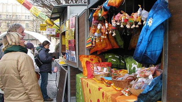 Vánoční trhy na Masarykově náměstí v Hradci (18. prosince 2010).