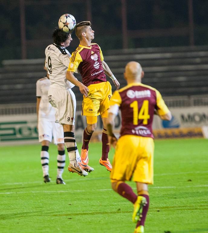 Fotbalová Synot liga: FC Hradec Králové - FK Dukla Praha.