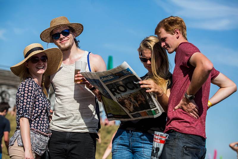 Na letišti v Hradci Králové začal 4. července 2018 dvacátý čtvrtý ročník festivalu Rock for People. Tradiční hudebnbní festival v Hradeckém festival parku. Vystoupily například Tři sestry či Vypsaná fixa