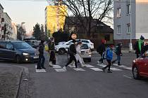 Hradec Králové chce s policií dojednat návrat "třicítek" před hradecké školy.