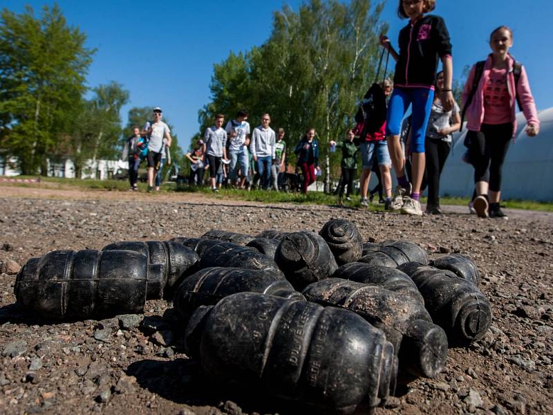 Sportovně-vzdělávací program nazvaný „Pochod“, realizovaný v rámci projektu Příprava občanů k obraně státu.