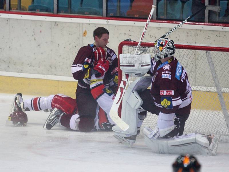 Hokejová extraliga: Mountfield HK - HC Sparta Praha.