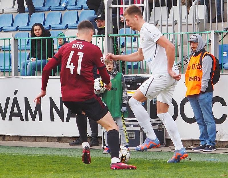 FORTUNA:LIGA - 24. kolo: FC Hradec Králové - AC Sparta Praha 0:2 (0:1).