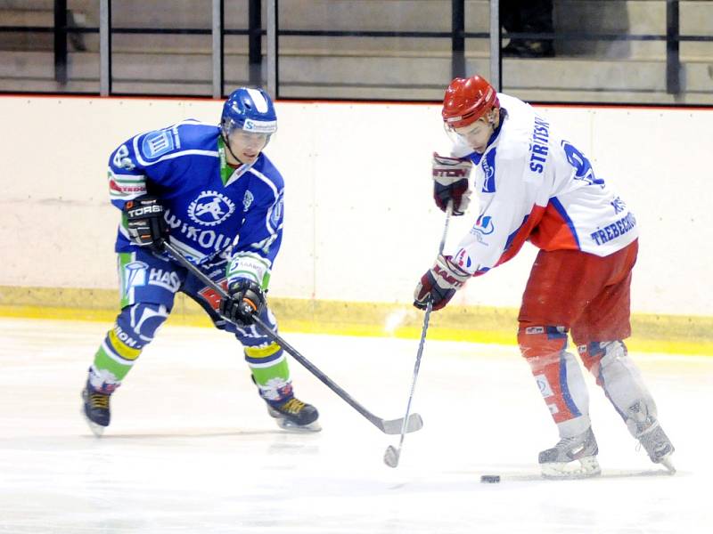 Krajská hokejová liga: HC Wikov Hronov - SK Třebechovice pod Orebem.