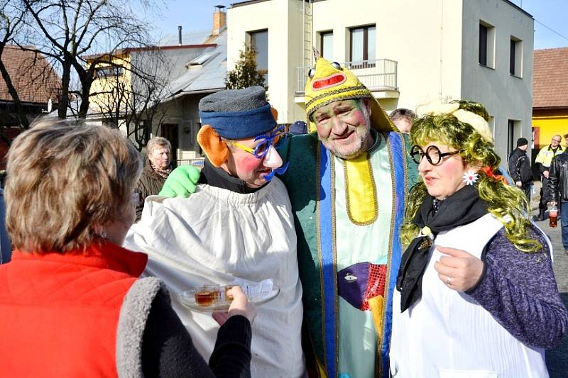 Masopustní veselice v Březhradě.