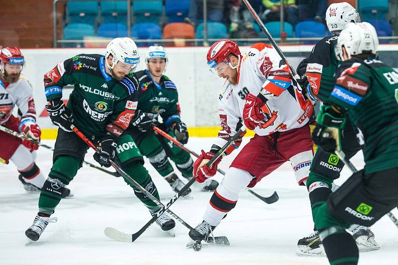 Předkolo hokejového Generali play off Tipsport extraligy: Mountfield HK - HC Energie Karlovy Vary.