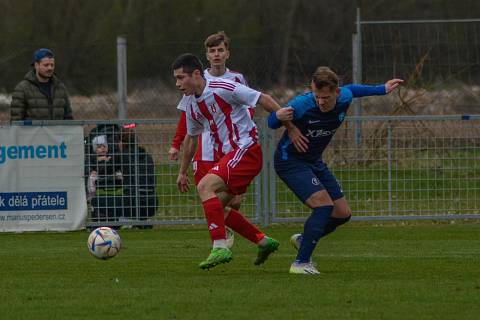 ČFL, skupina B: FK Chlumec nad Cidlinou (modří) - SK Zápy.