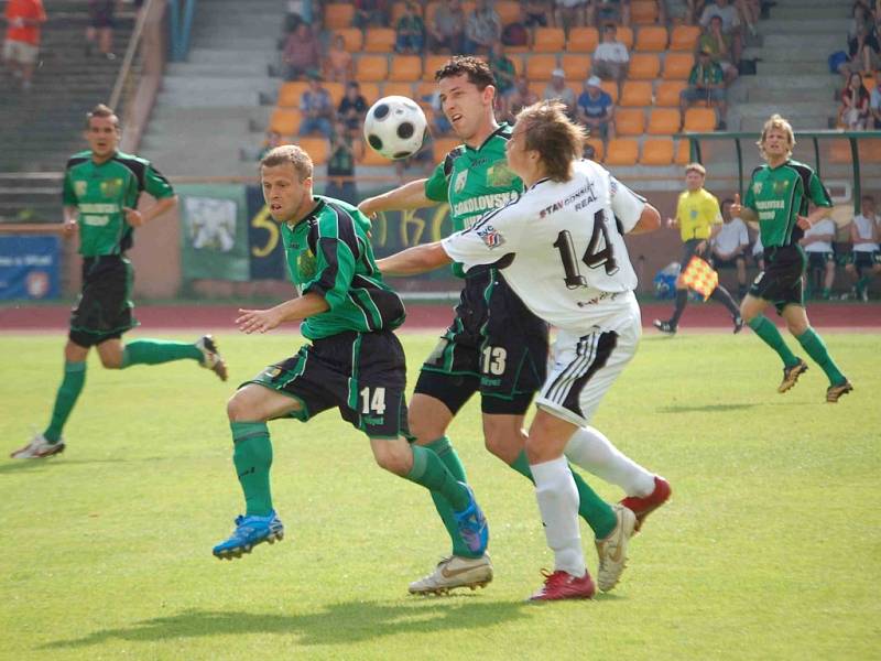 Z utkání II. ligy mezi Baníkem Sokolov a Hradcem Králové (2:0).