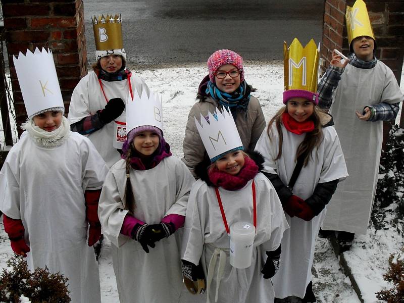 Tříkrálová sbírka ve Všestarech.