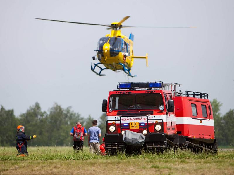 Helicopter Show, Rally Show a Autosalon Show v Hradci Králové.