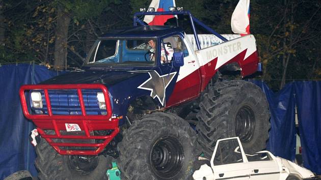 Monster Truck Show v Hradci Králové.