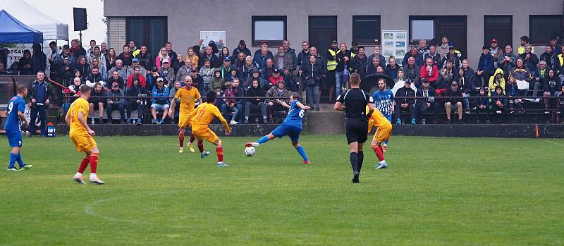 Libčany (v modrém) - Dukla Praha 1:3