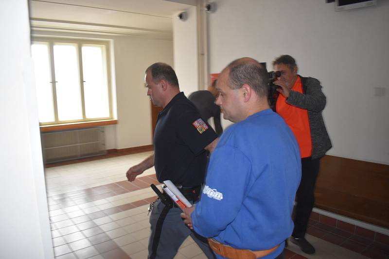 Z vraždy krajana je obžalovaný 41letý Ukrajinec u Krajského soudu v Hradci Králové.