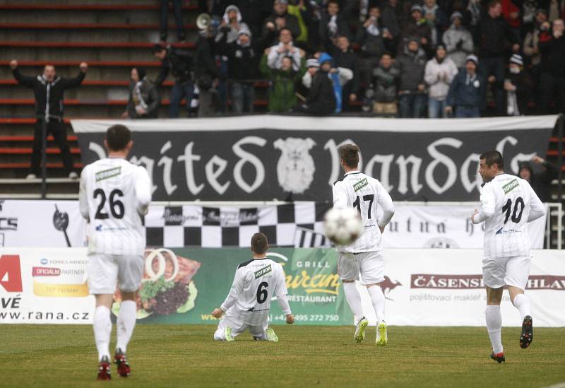 Fotbalová národní liga: FC Hradec Králové - FK Fotbal Třinec.