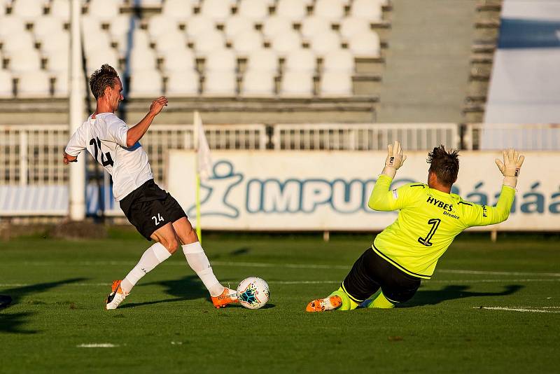 Fotbalová národní liga: FC Hradec Králové  vs. MFK Chrudim