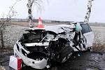 Tragická havárie osobního automobilu u Lužce nad Cidlinou.
