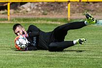 Tomáš Koubek na tréninku fotbalistů FC Hradec Králové.