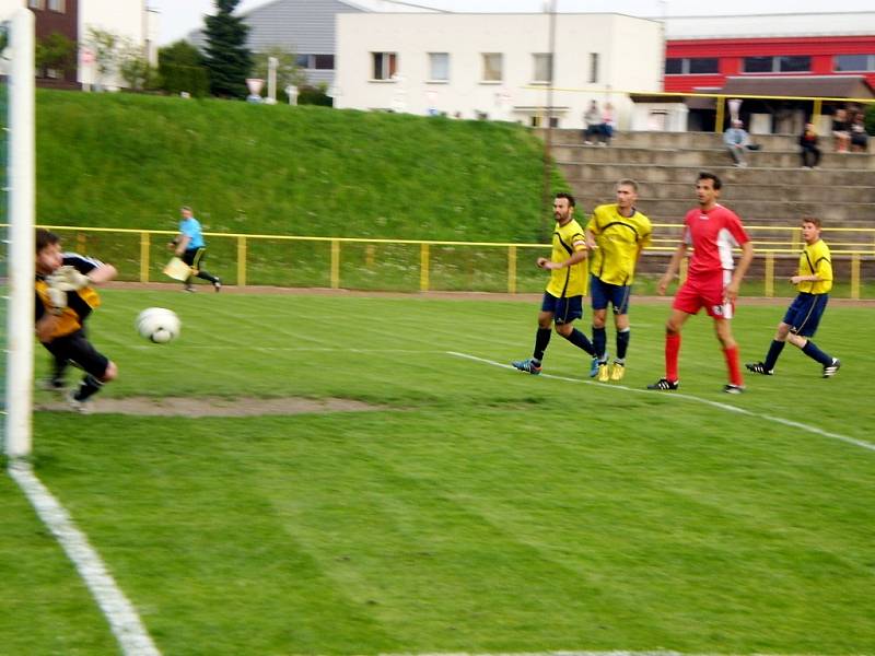 Krajská fotbalová I. B třída - skupina F: FC Spartak Rychnov nad Kněžnou B - SK Smiřice.