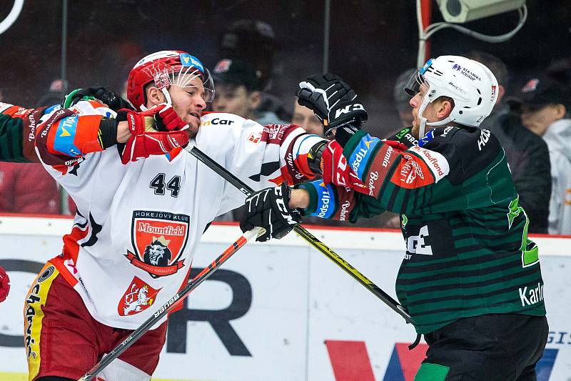 Hokejová extraliga: Mountfield HK - HC Energie Karlovy Vary.