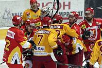 Play off I. hokejové ligy - 4. čtvrtfinále: HC VCES Hradec Králové - HC Dukla Jihlava.
