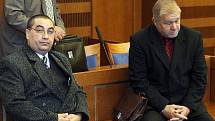 Obžalovaní z podvodu při obchodu s řepkou: Pavol Karvay a  Jaroslav Soušek (zleva).