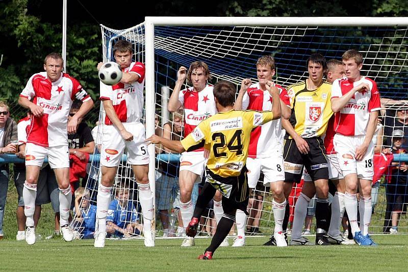 Fotbalová příprava v Chlumci: FC Hradec - Slavia Praha 