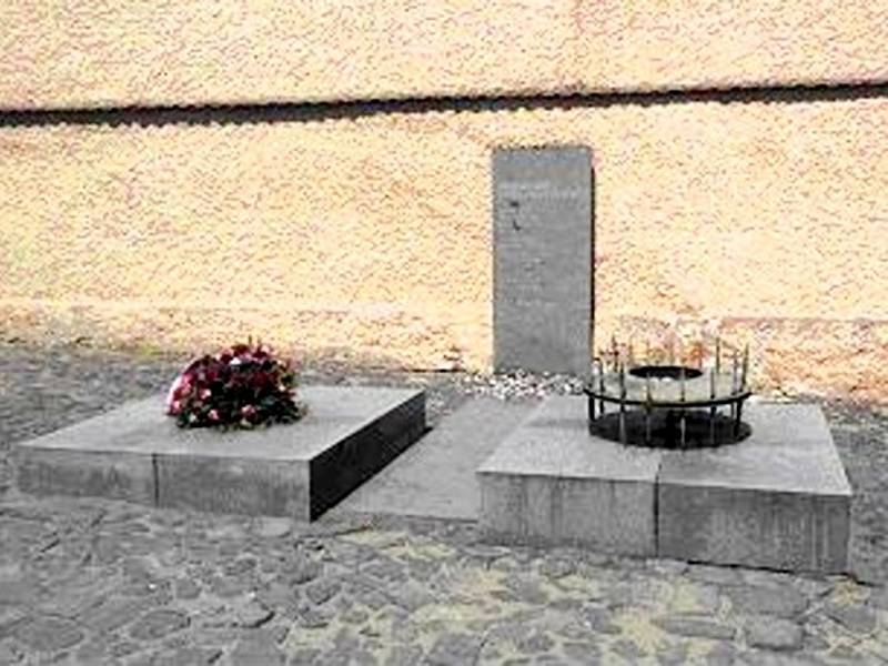 Pochmurná momentka z památníku Terezín.