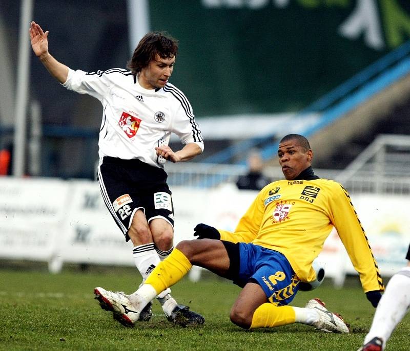 Fotbal, II. liga: FC Hradec vs. Jihlava (22. března 2009)