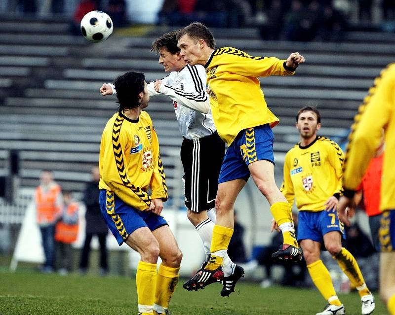 Fotbal, II. liga: FC Hradec vs. Jihlava (22. března 2009)