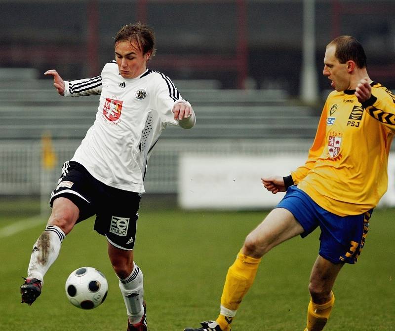 Fotbal, II. liga: FC Hradec vs. Jihlava (22. března 2009)