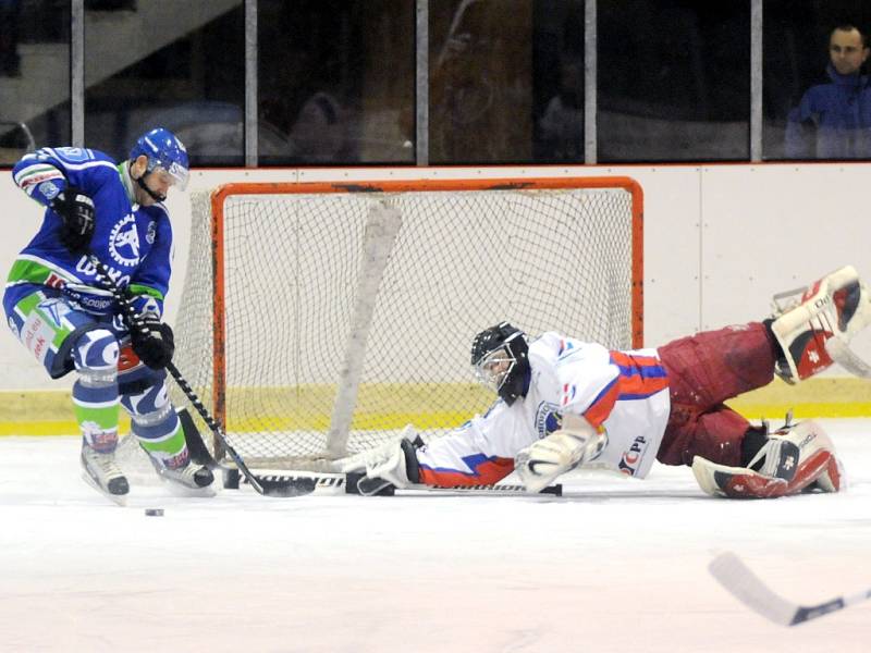 Krajská hokejová liga: HC Wikov Hronov - SK Třebechovice pod Orebem.