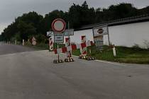 V sobotu se otevře opravený úsek silnice ze Svinar do Bělče nad Orlicí. Řidiči ale musí počítat s tím, že v úseku budou probíhat do půlky září dokončovací práce.