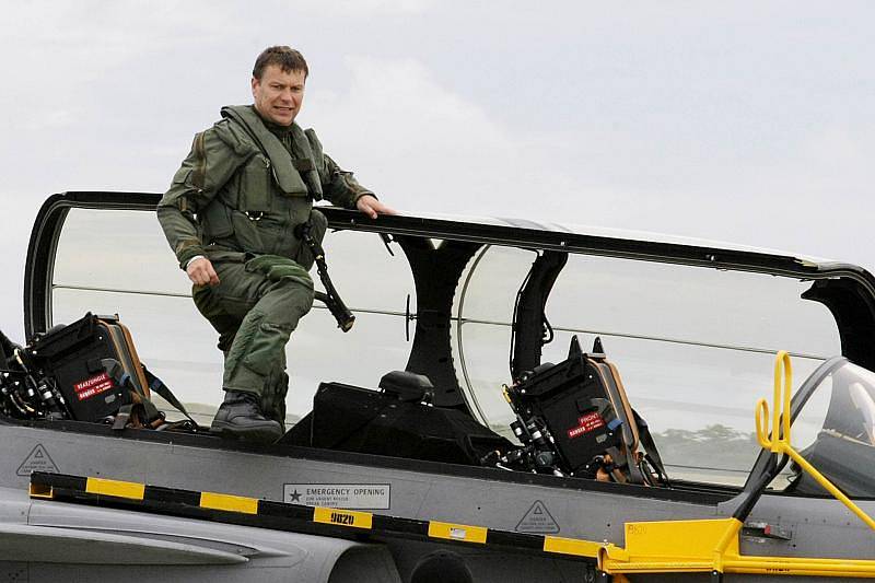 Největší tuzemská letecká přehlídka vojenské techniky Czech International Air Fest (CIAF) se po šesti letech vrací z Brna do svého rodného města Hradce Králové. 