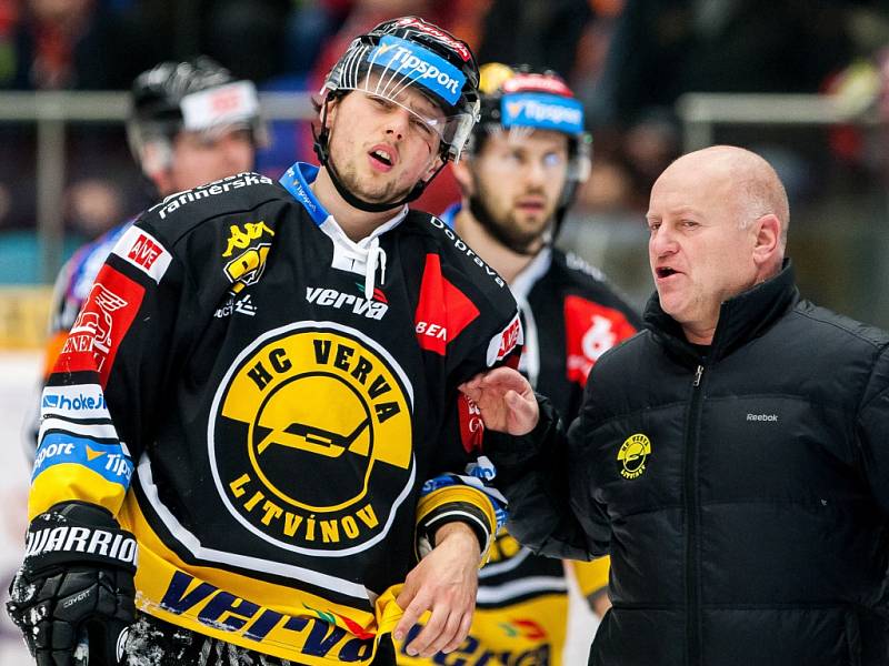 Hokejová extraliga: Mountfield HK - HC Verva Litvínov.