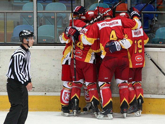 HC VCES Hradec Králové - HC Rebel Havlíčkův Brod 8:4