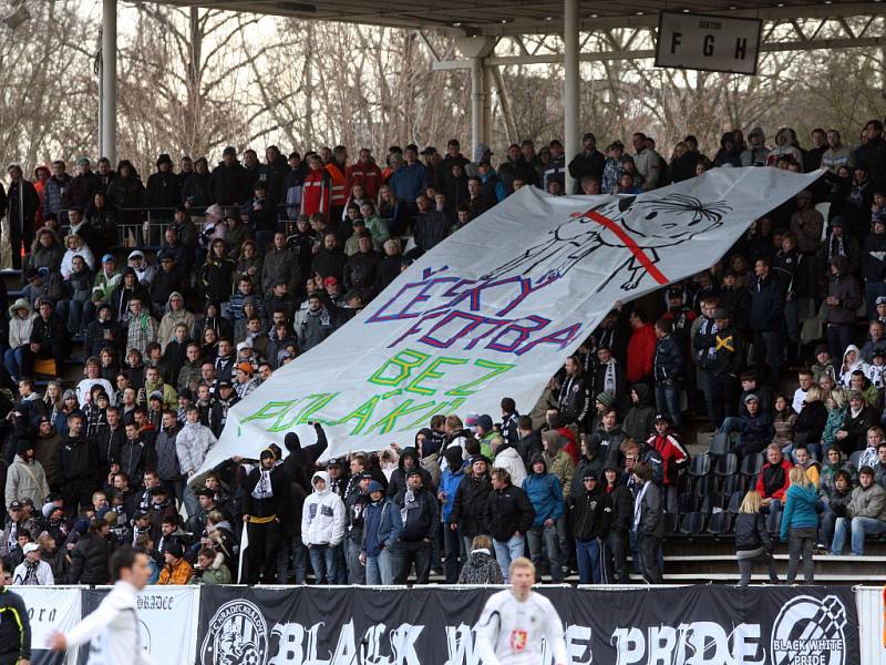 Fotbalová I. Gambrinus liga: FC Hradec Králové - FC Baník Ostrava.