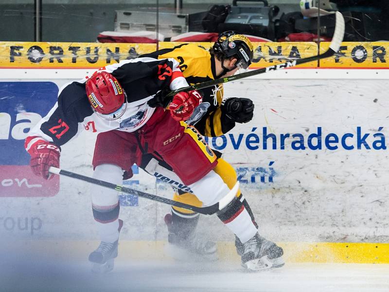 Hokejová extraliga: Mountfield HK - HC Verva Litvínov.