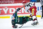 Hokejová extraliga: Mountfield HK - HC Energie Karlovy Vary.