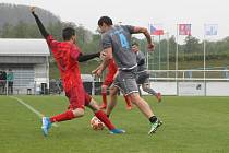 Vůbec první fotbalové utkání na Trutnovsku po koronavirové pauze bylo odehráno v sobotu na vrchlabském stadionu. Domácí fotbalisté zde přivítali účastníka I. B třídy z Miletína. Po dvou trefách Martina Tauchmana a jedné brance Milana Tomčíka zvítězil tým 