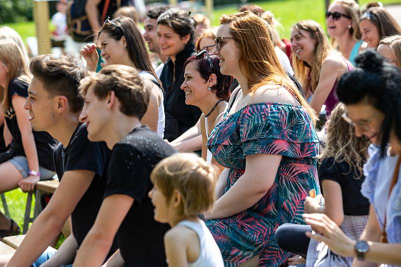 Divadelní festival Letos jinak. Kvůli koronaviru se konal Open air program v omezené míře.